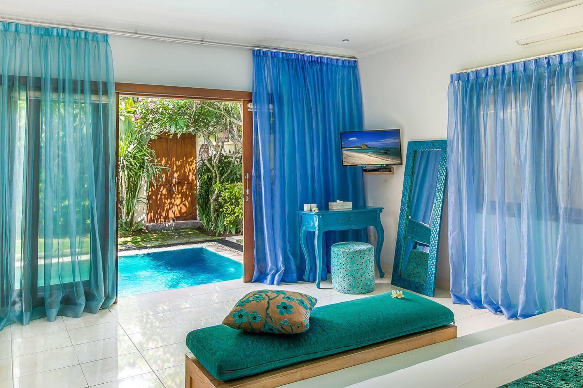 4S Villas At Seminyak Square Экстерьер фото